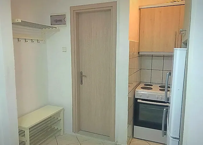 Alex Flat * Neo Epivates